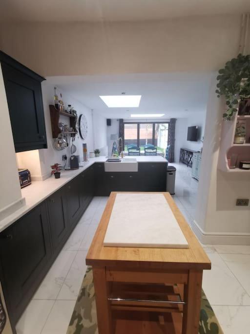 הוילה לאנבריס Prime Location For Snowdon, Family And Dog Friendly! מראה חיצוני תמונה