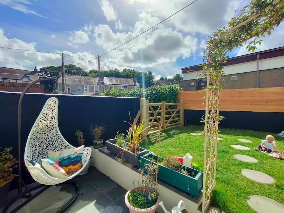 הוילה לאנבריס Prime Location For Snowdon, Family And Dog Friendly! מראה חיצוני תמונה