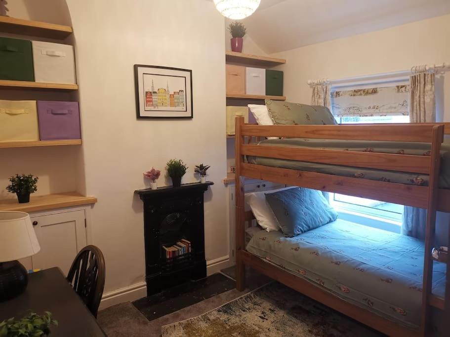 הוילה לאנבריס Prime Location For Snowdon, Family And Dog Friendly! מראה חיצוני תמונה